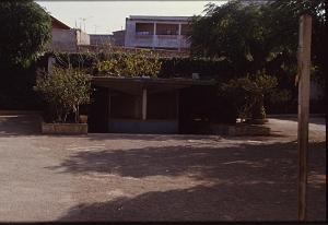 ECOLE PAUL BERT LES TOILETTES 1984